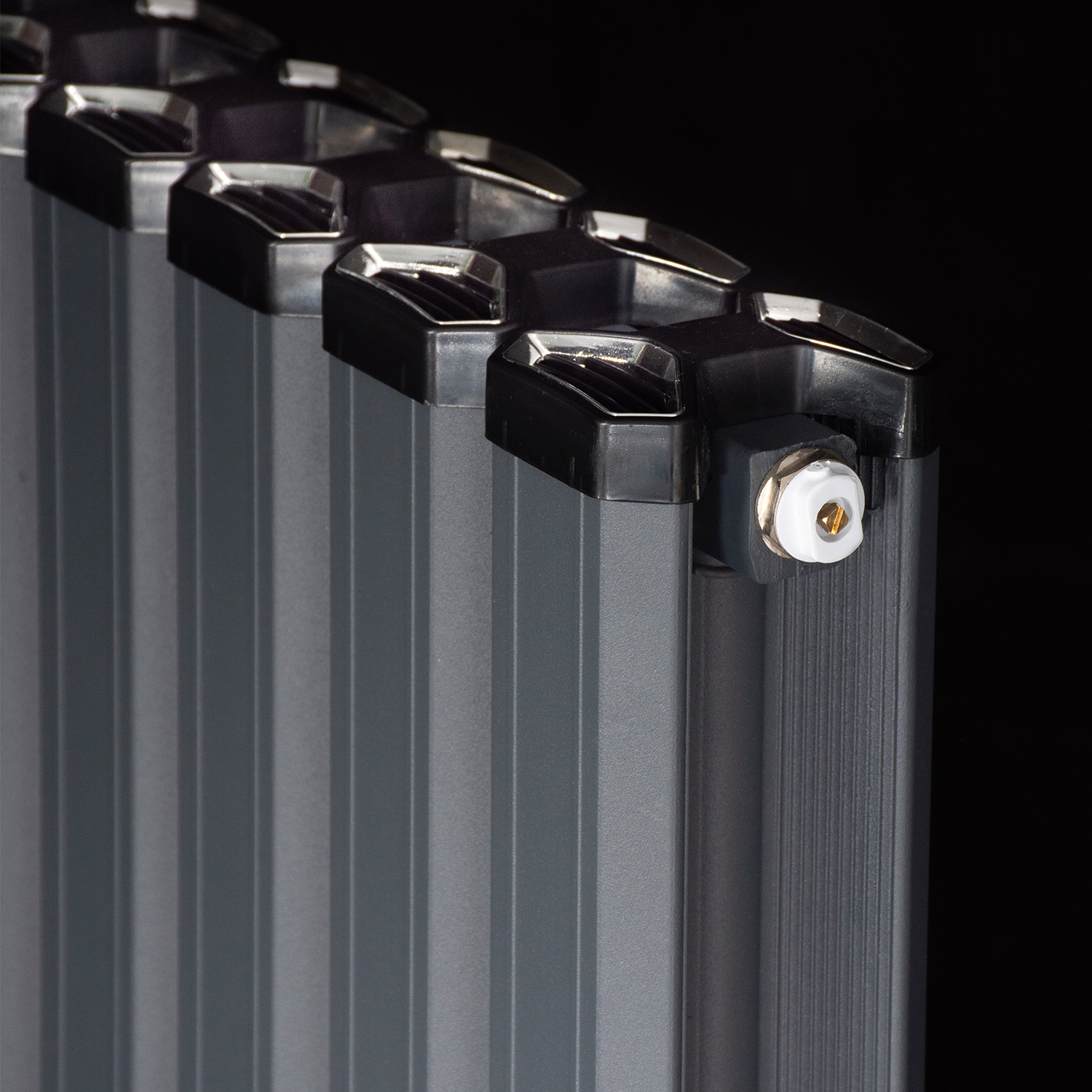 Electric Radiator Pioneer 1000 Gray – ES2 Plumbing & Heating Supplies